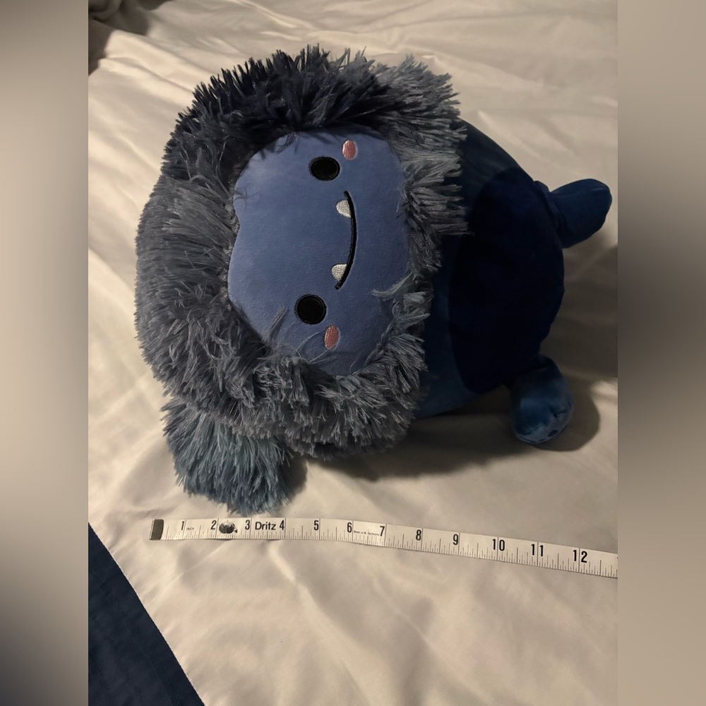 SQUISHMALLOWS REFALO | the Blue Monster Plush Yeti Toy - Picture 4 of 7
